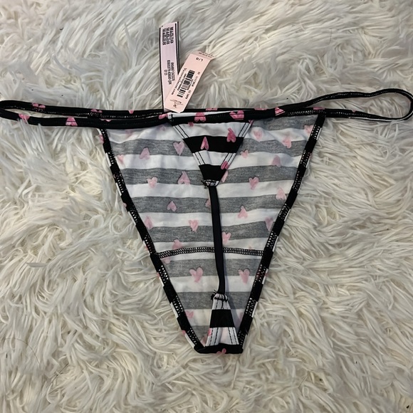 NWT 3 pairs Victoria’s Secret G String / thong bundle - Picture 4 of 11
